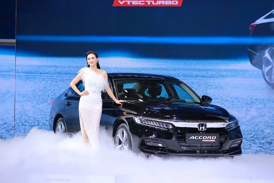 Xe Taxi Gia Re Binh Duong 8